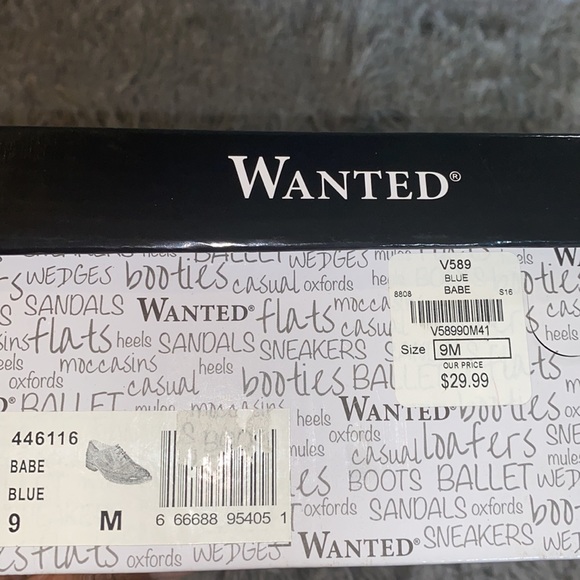 Women’s size 9 navy blue dress shoe - Picture 12 of 12